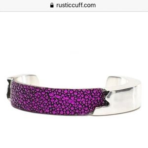 Rustic Cuff Dallas .5 Fuchsia Stingray w/ Silver